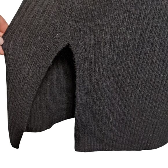 HALOGEN Merino Wool Cashmere Minimalist Ribbed Tunic Turtleneck Sweater M - Picture 4 of 8